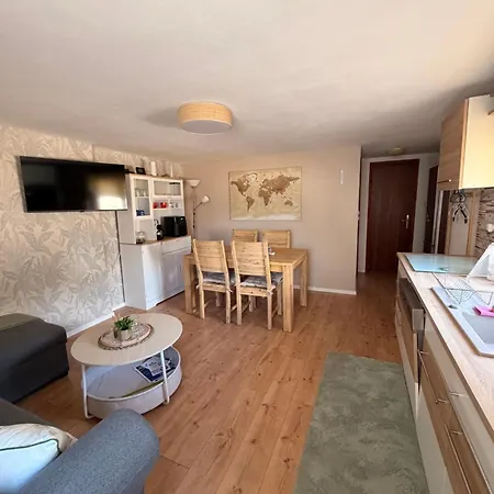 Klara Apartment *